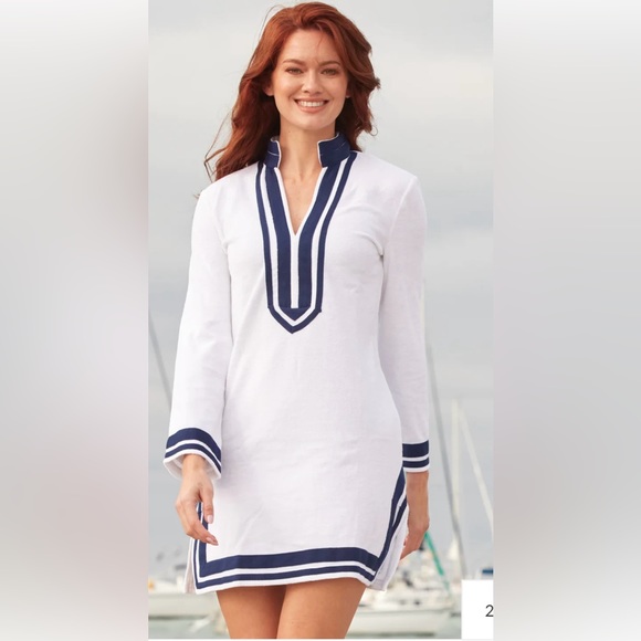 NWT Cabana Life. Long sleeve terry tunic in white with navy trim. UPF 50+ - Picture 8 of 10